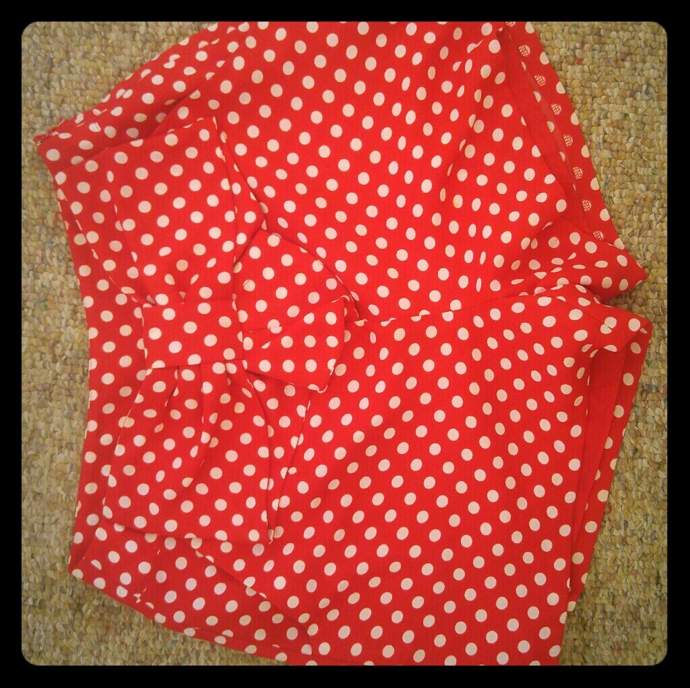 Polka Dotted (Almost) High Waisted Shorts